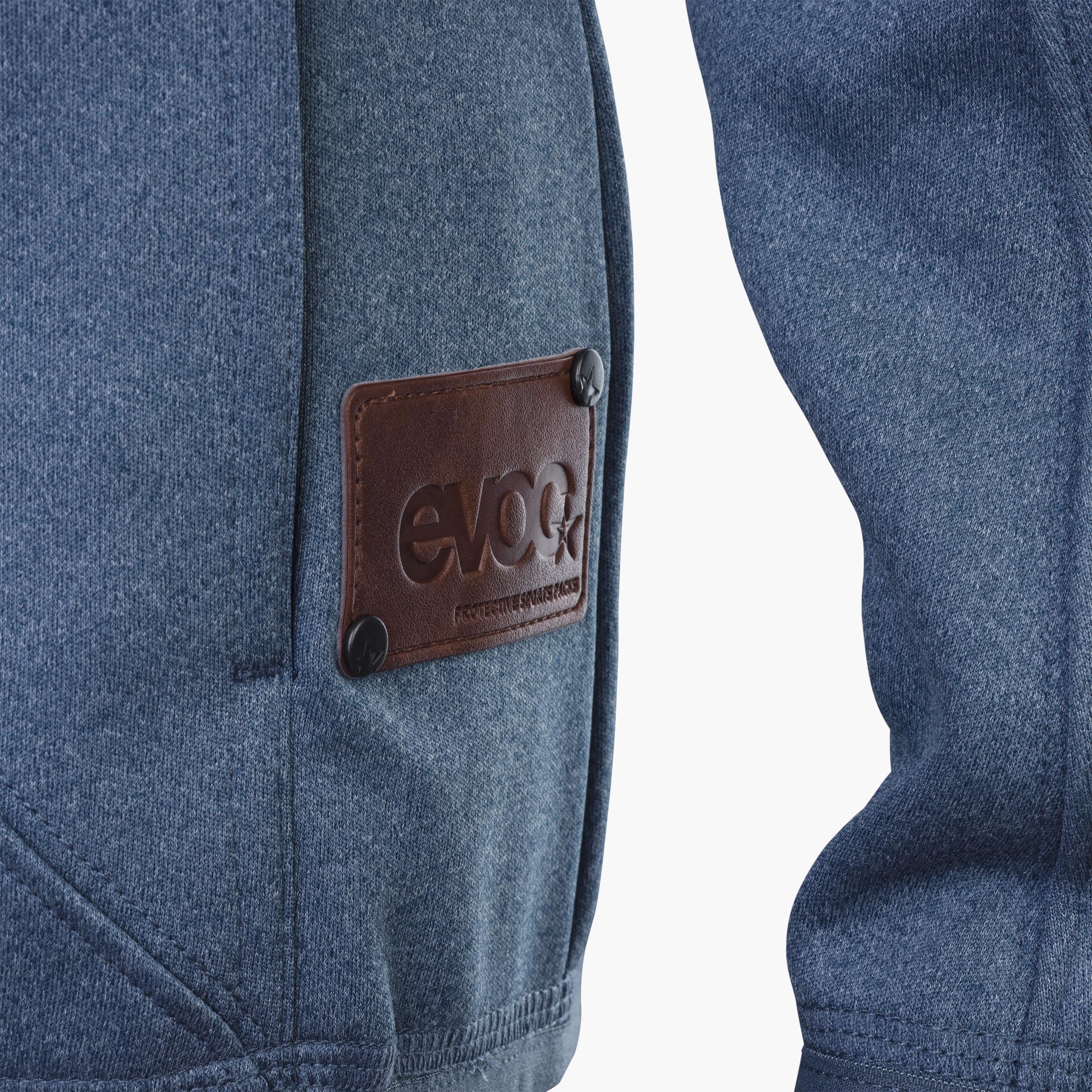 #Colour_denim