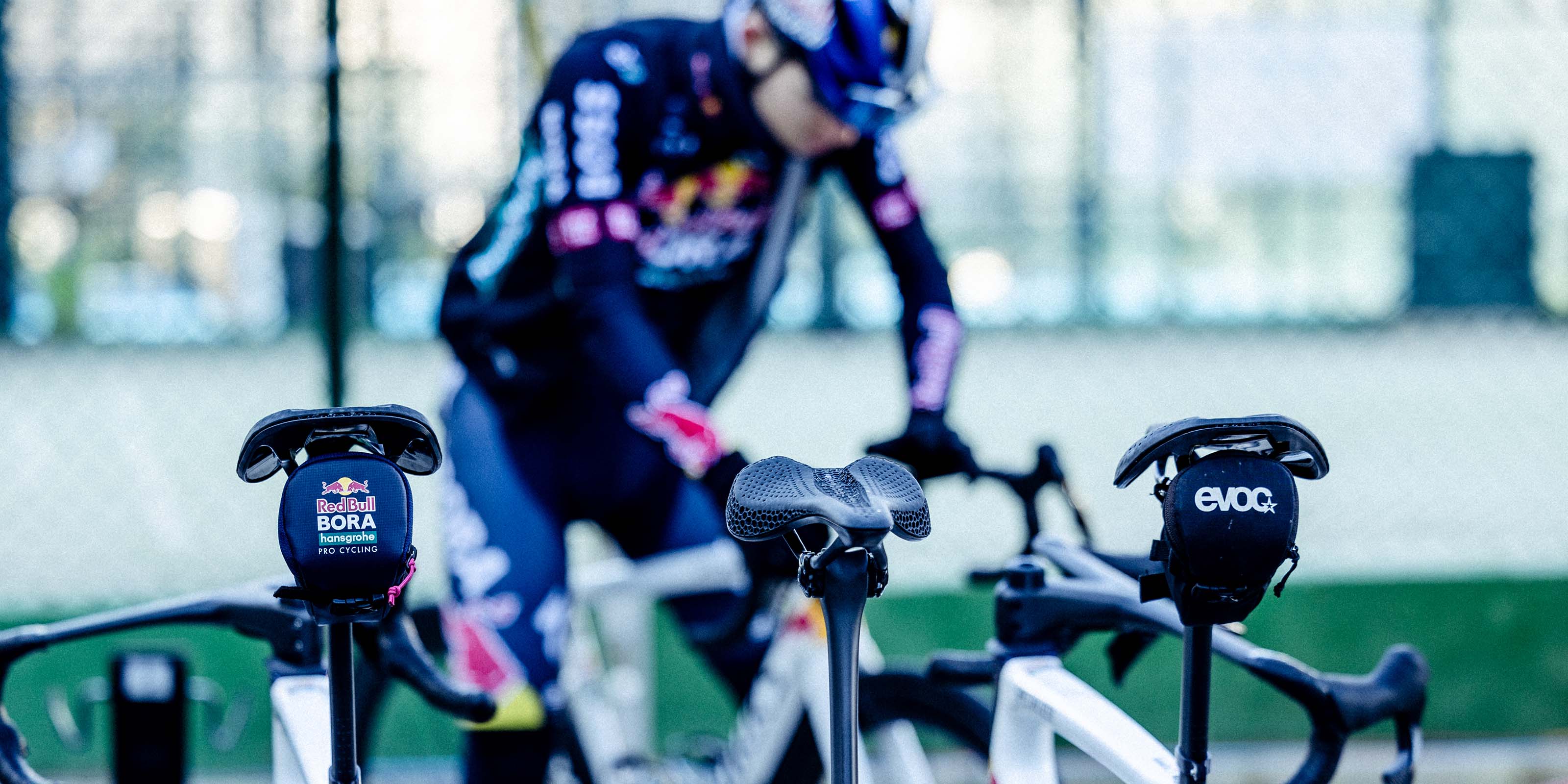 SEAT BAGS
