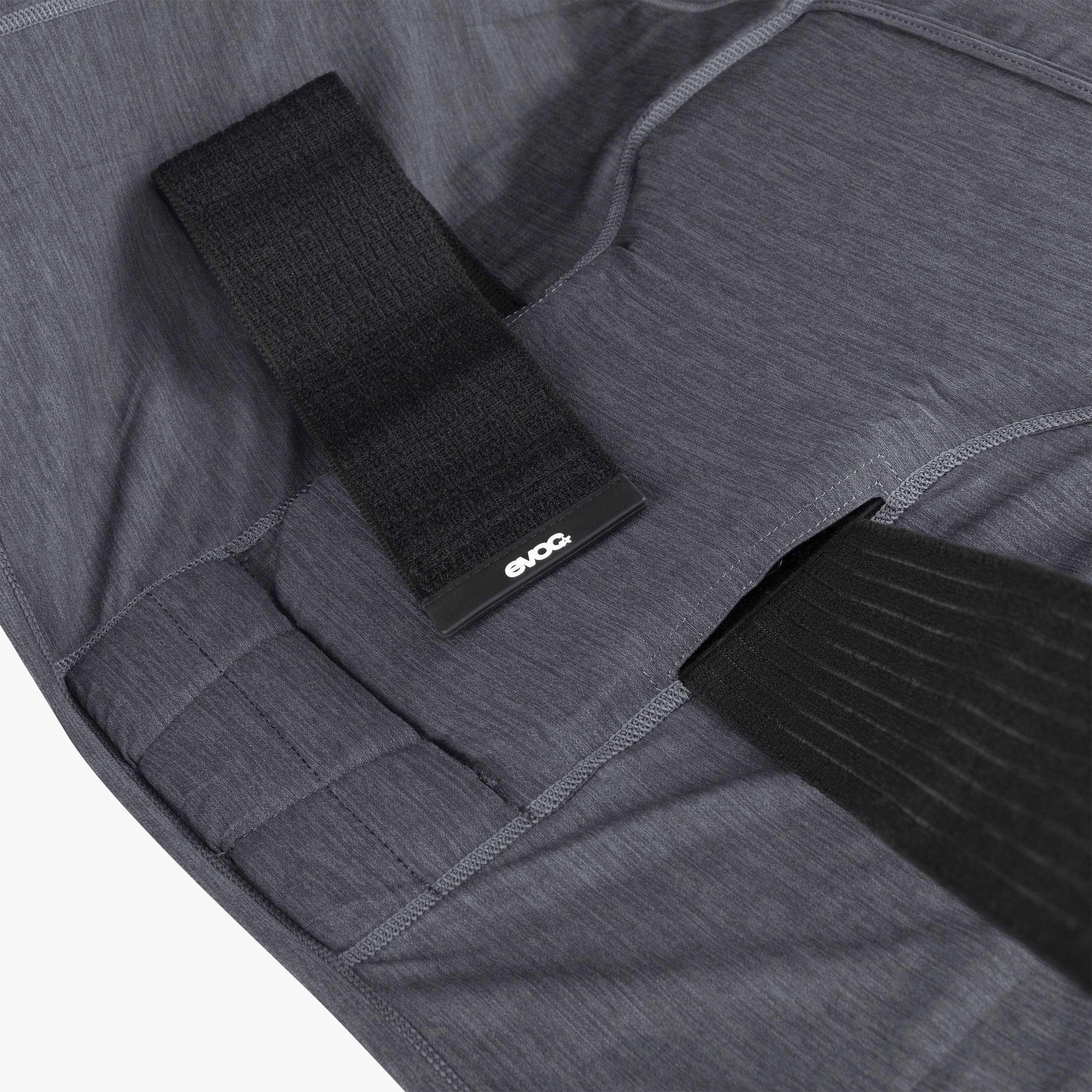 #Colour_carbon grey