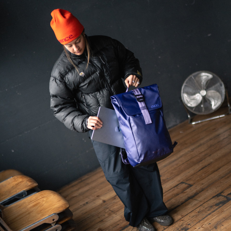 #Colour_violet - black