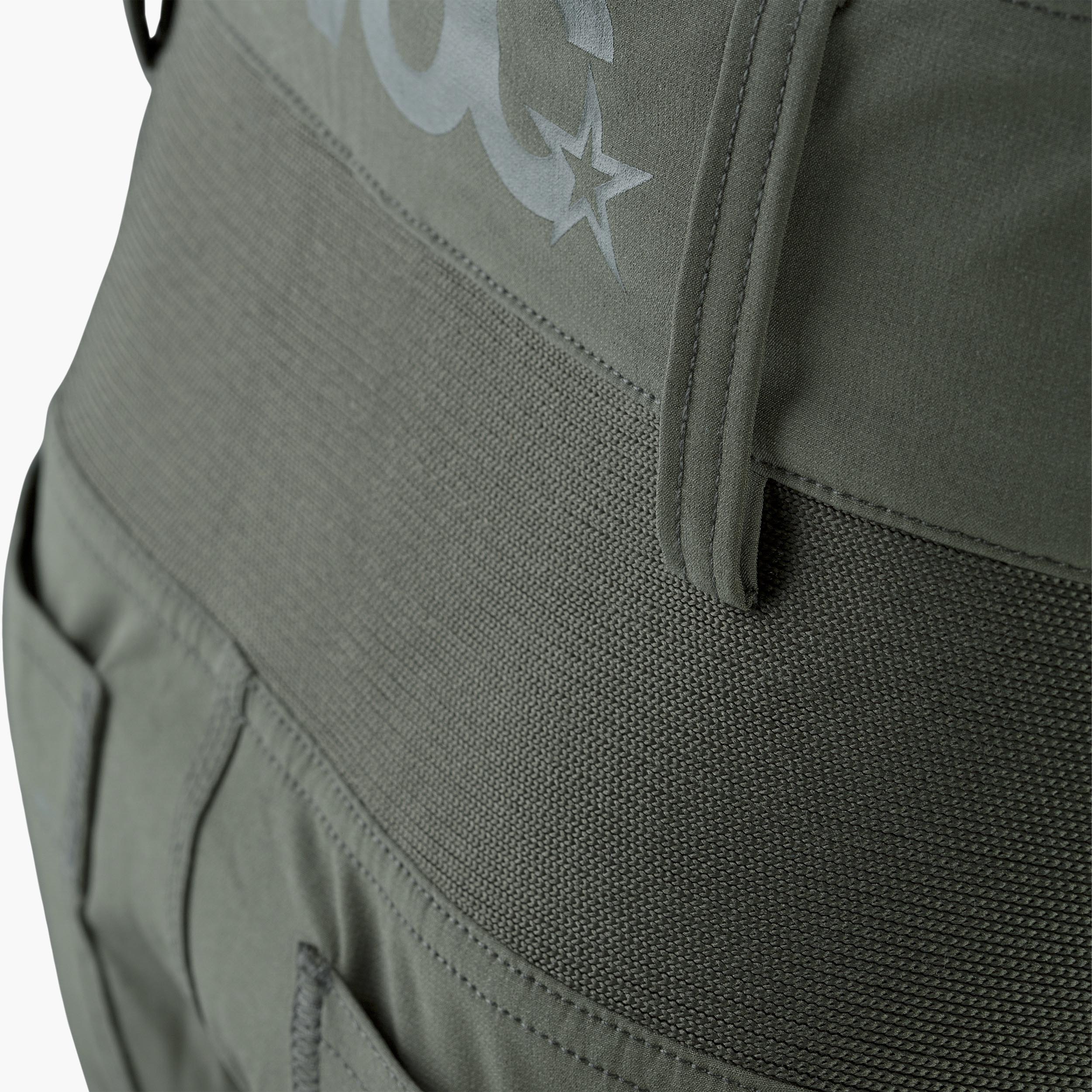 #Colour_dark olive