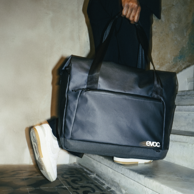 #Colour_carbon grey - black