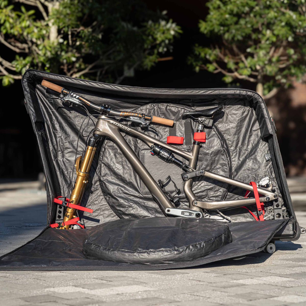 EVOC Mountain Bike Bag Pro i användning