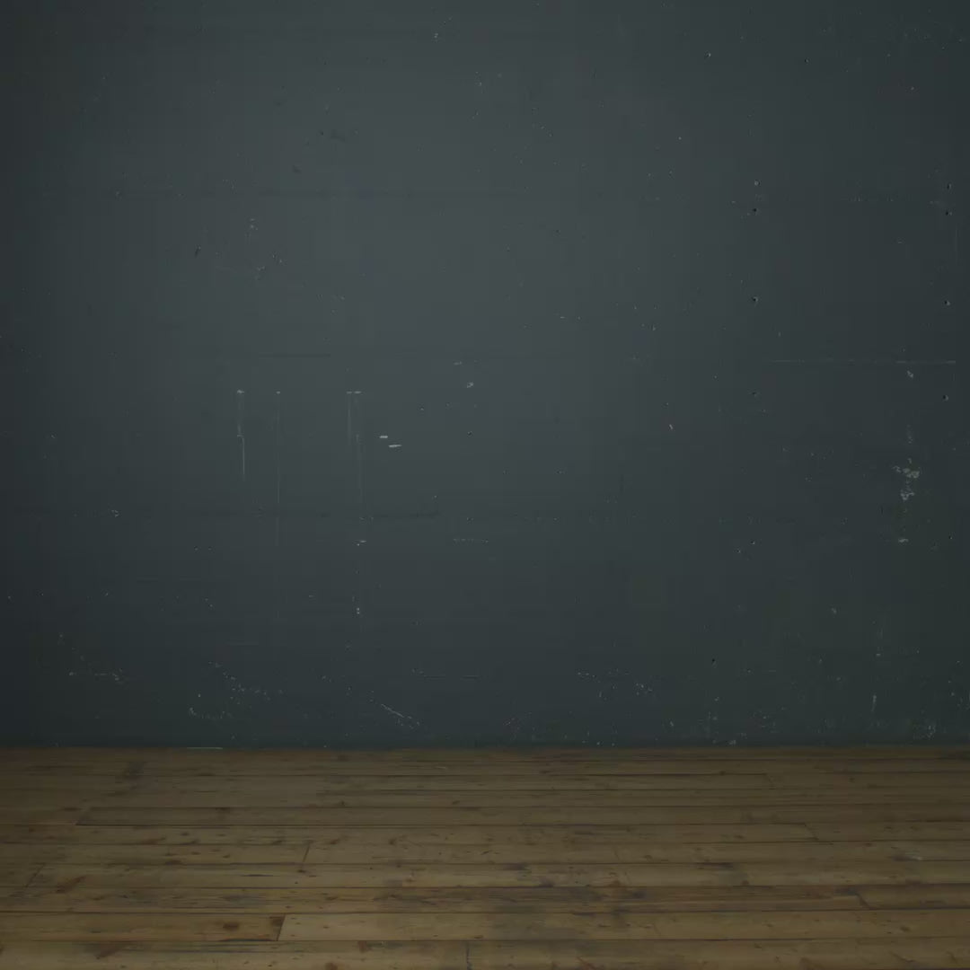 #Colour_carbon grey - black