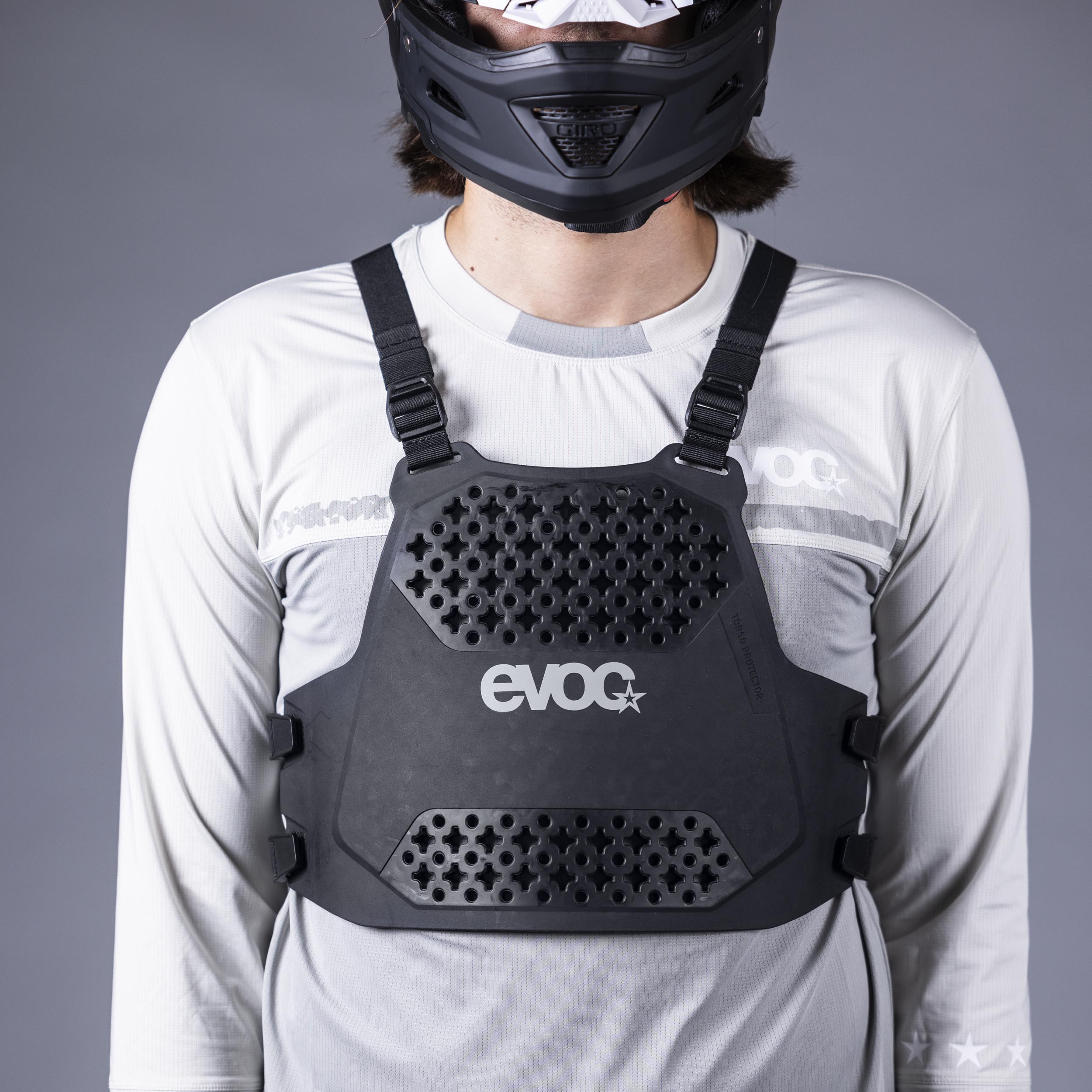 TORSO PROTECTOR