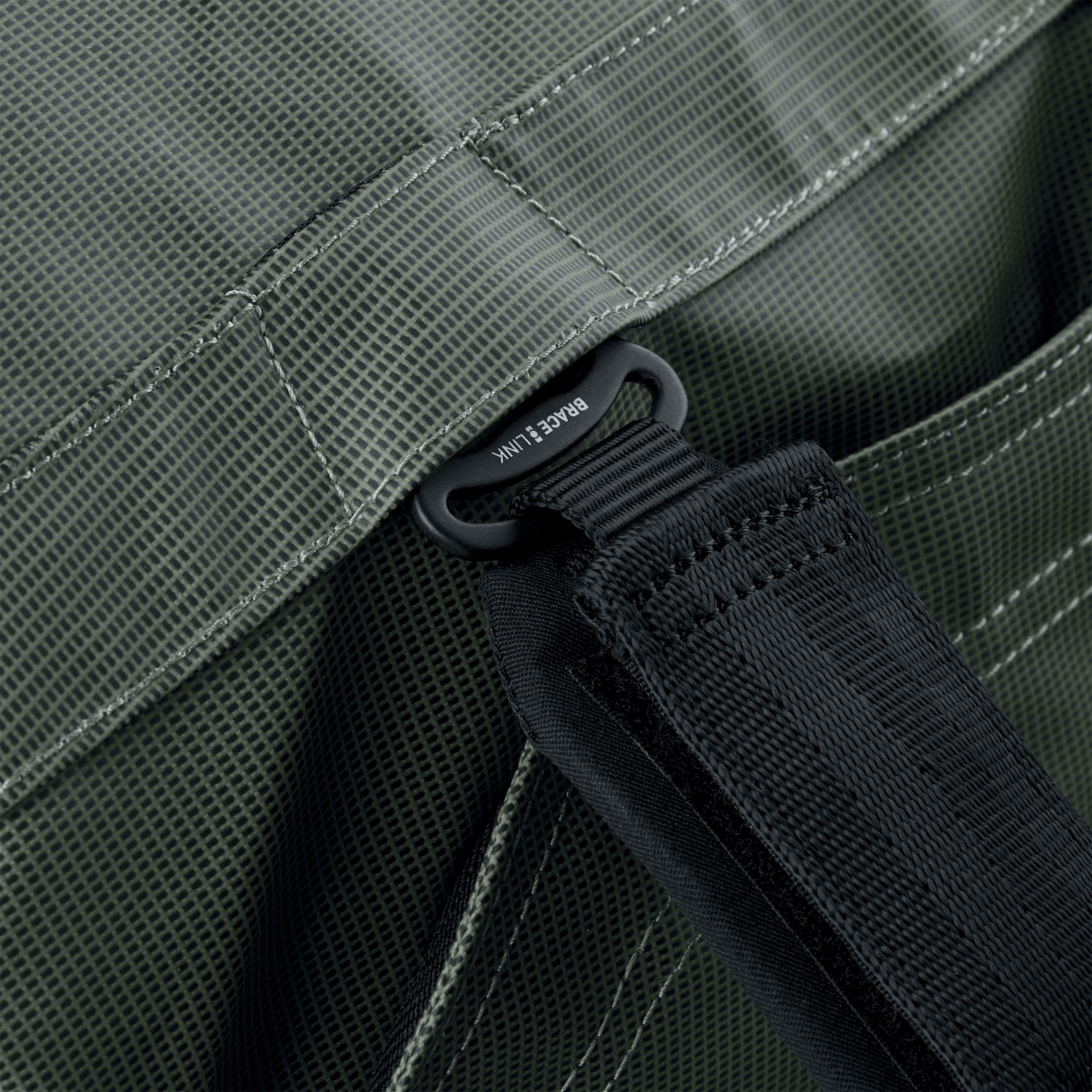 #Colour_dark olive - black