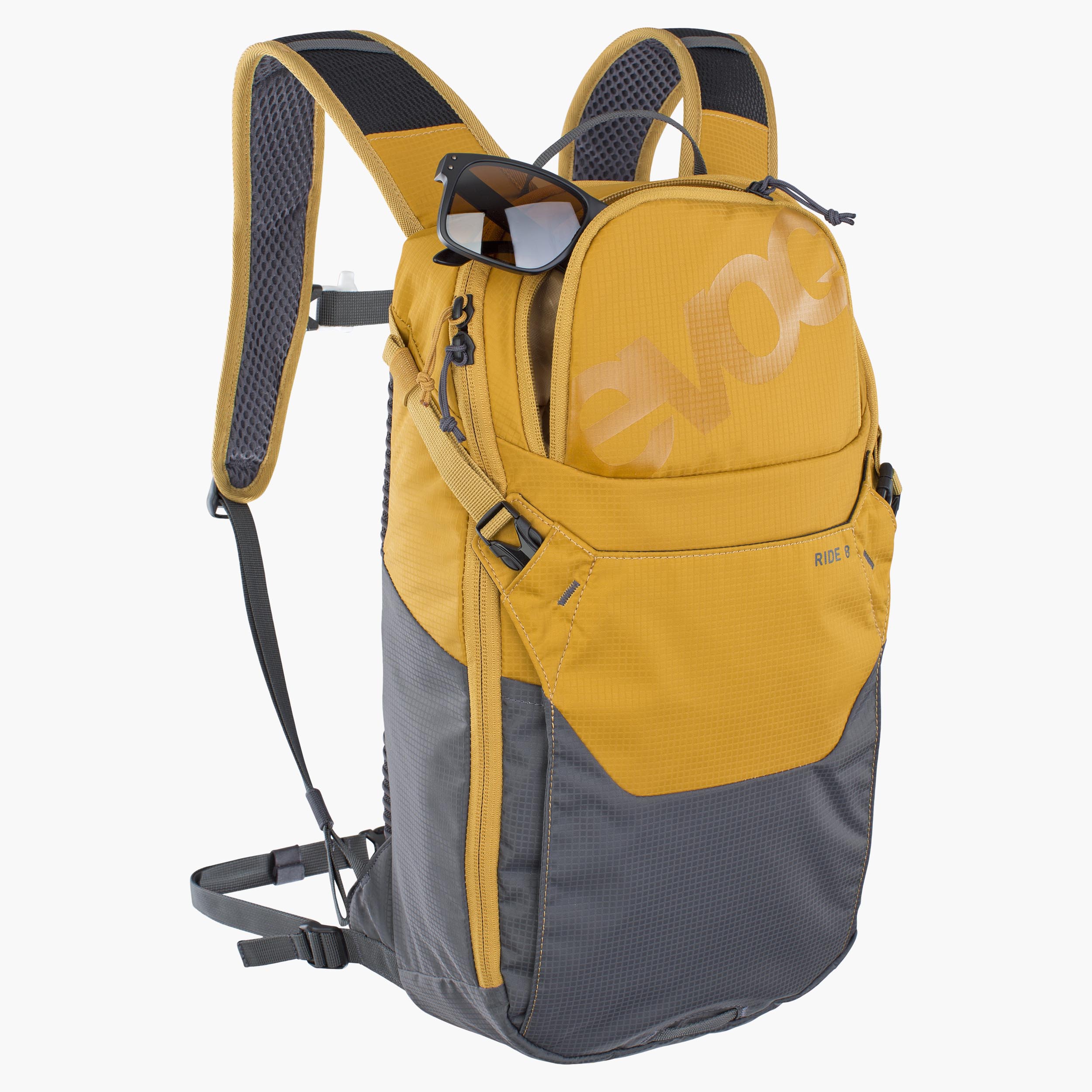 RIDE 8 + HYDRATION BLADDER 2 - Well-ventilated, allround backpack with hydration bladder included