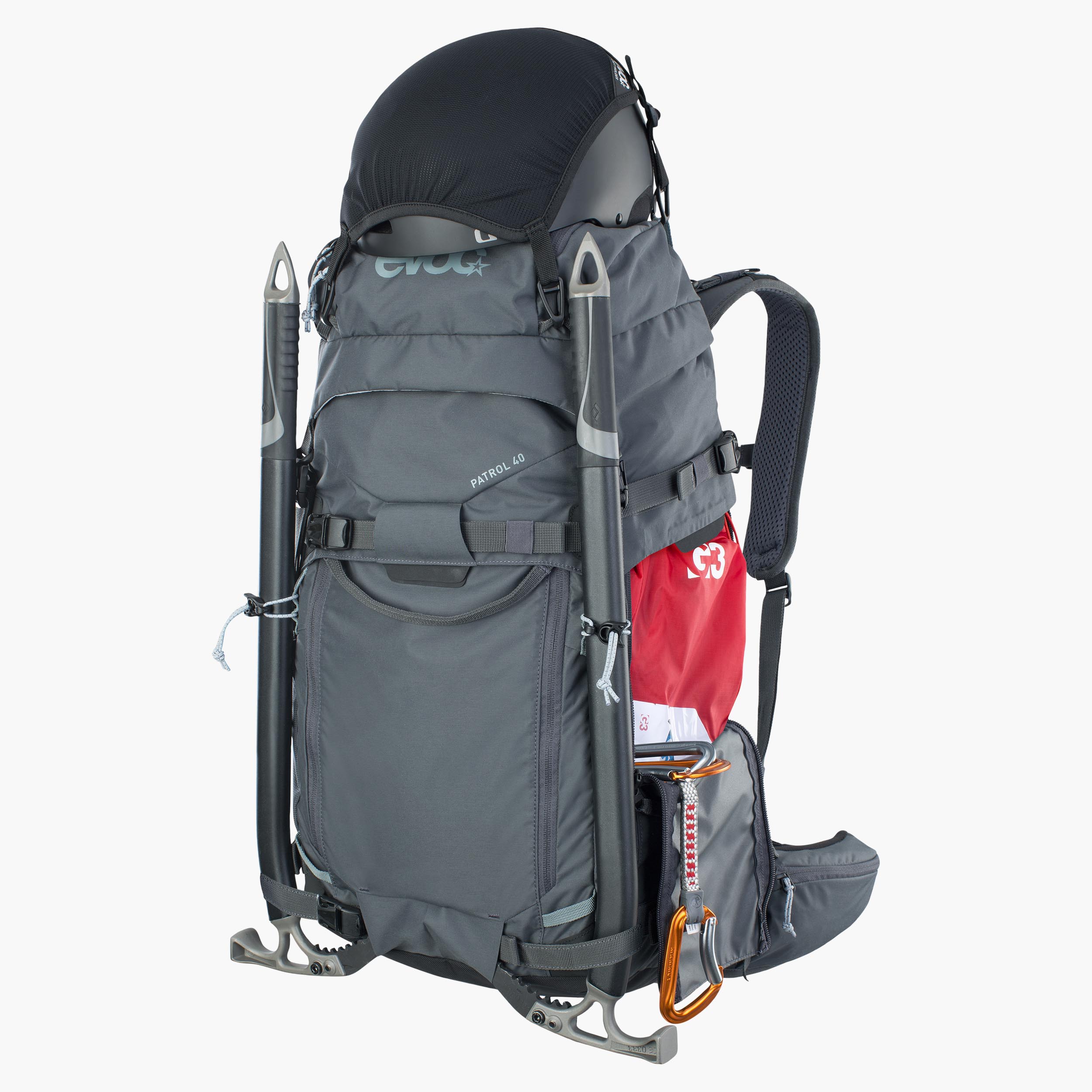 PATROL 40 - Comfortable 40l ski touring backpack with access via the top and side