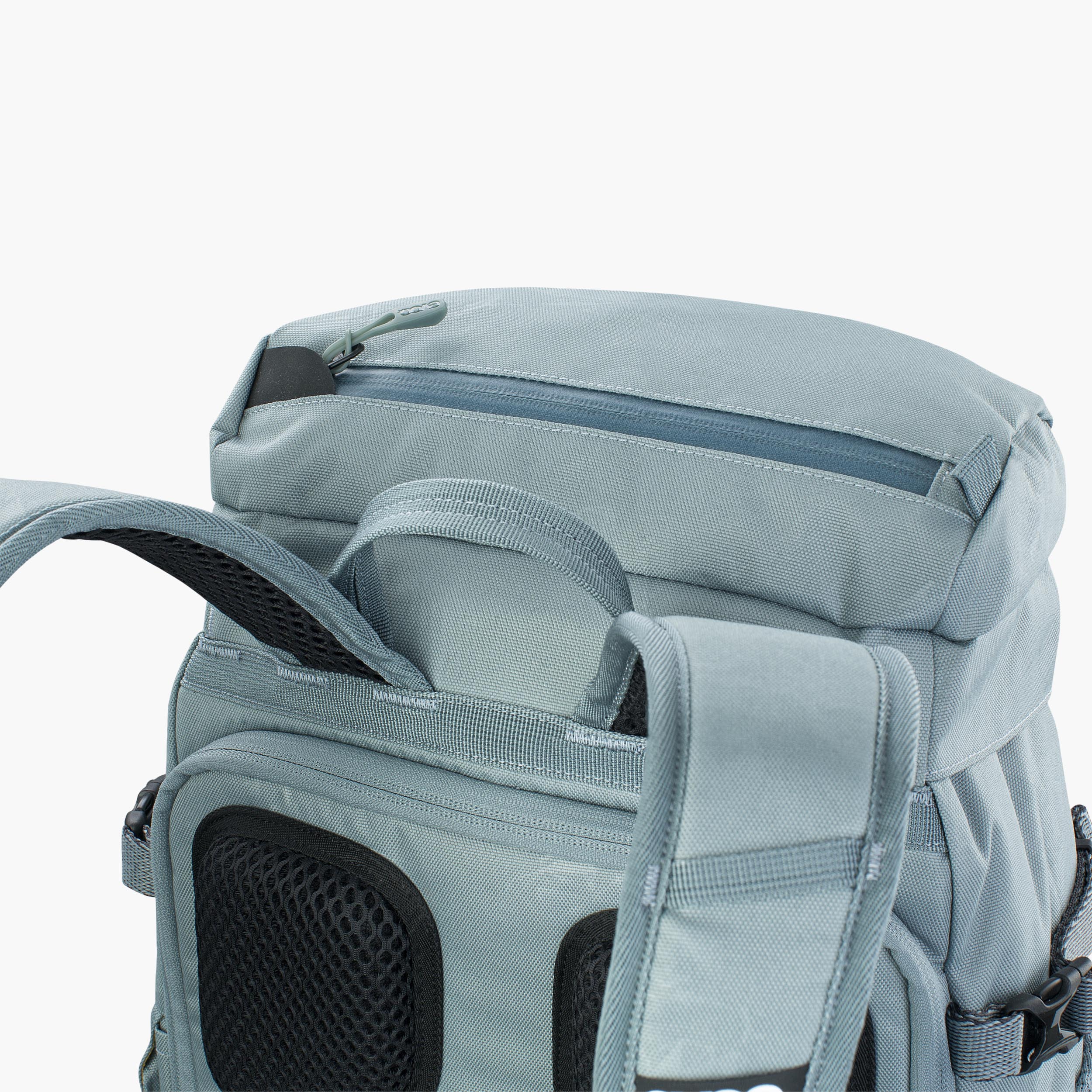 MISSION PRO 28 - Cleverly-designed everyday and travel backpack with Notebook Pocket