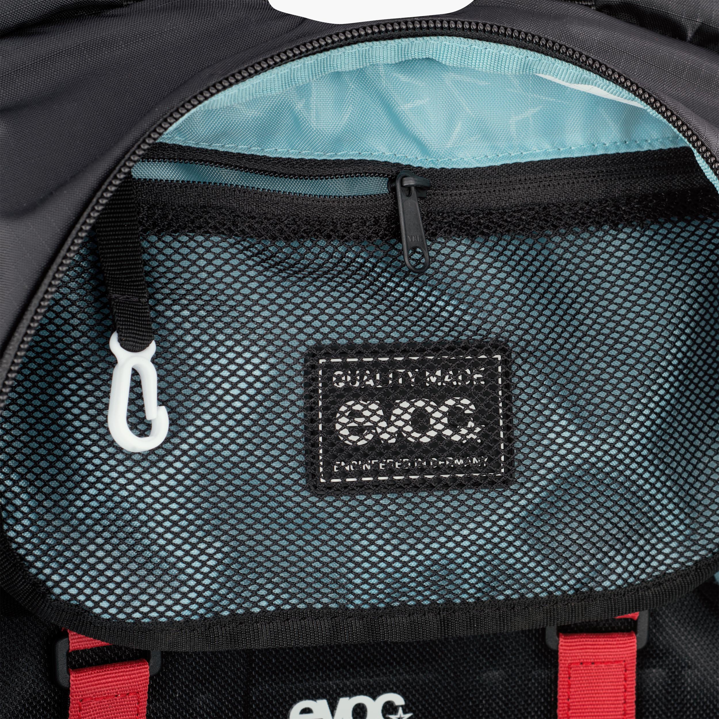 FR LITE RACE 10 - Sehr leichter und kompakter Protektor-Rucksack ideal für Enduro-Rennen