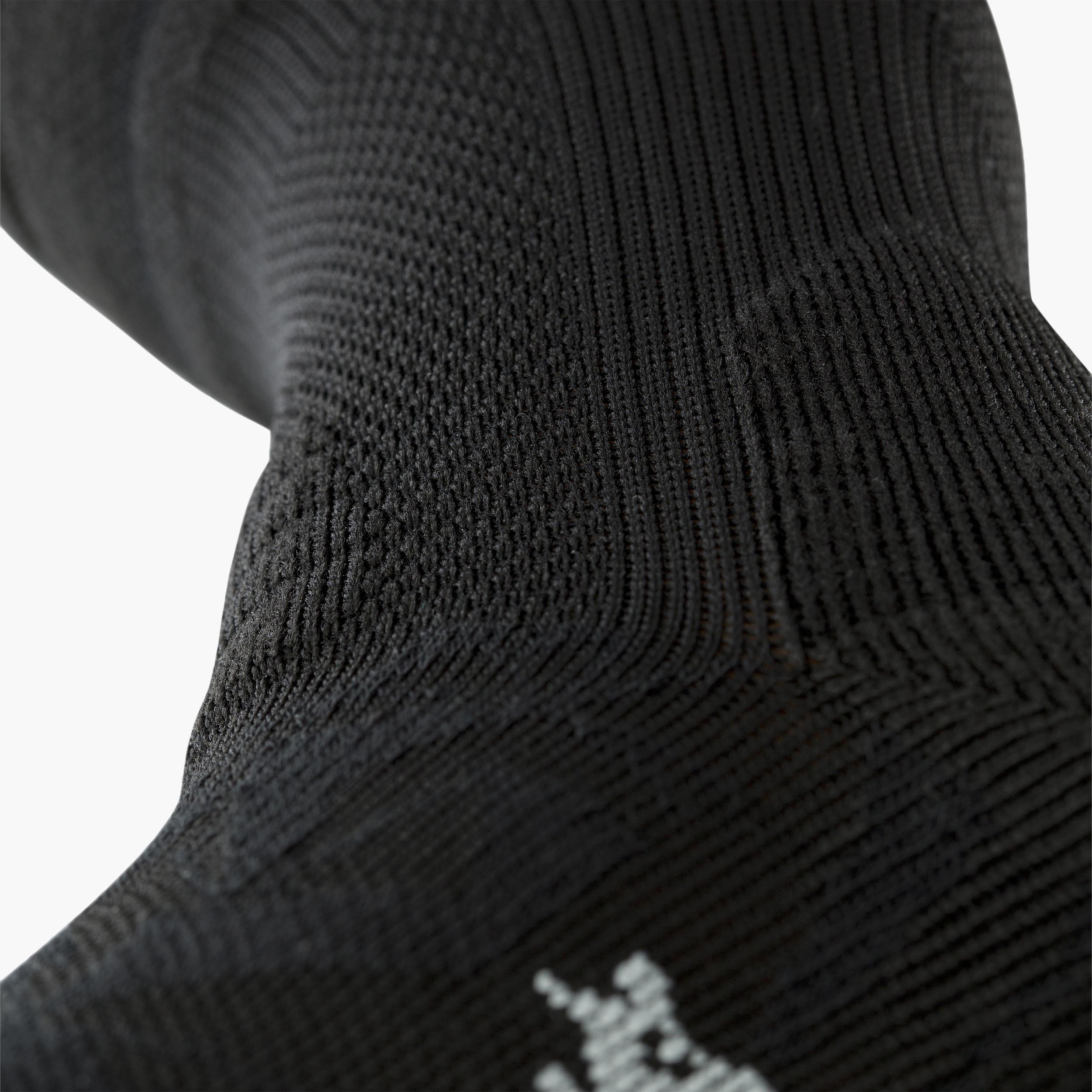 SOCKS MEDIUM - Classic skate socks with damping propperties for added comfort