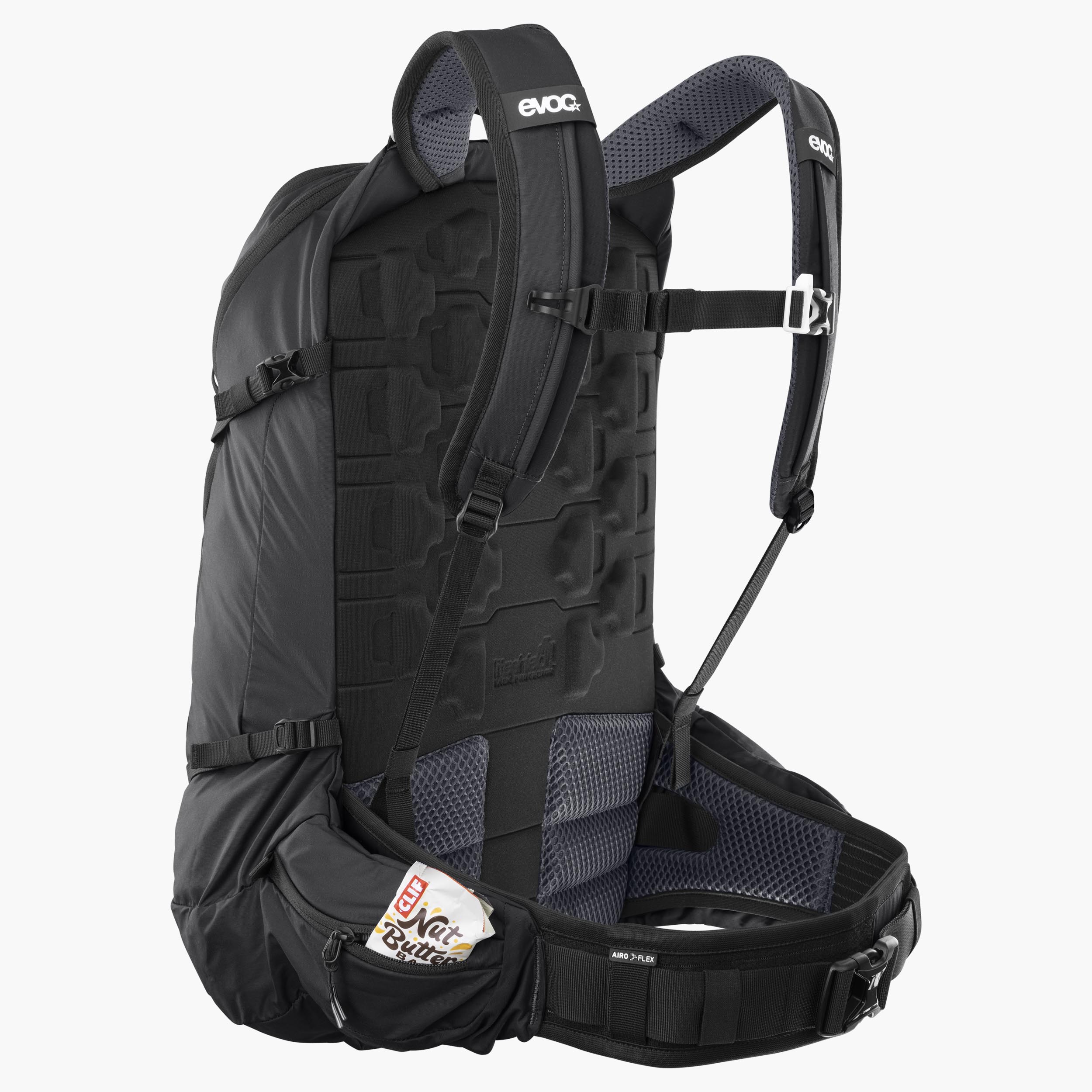 TRAIL PRO BLACKLINE 26 - Ultralight protector backpack with enough space for longer bike trips