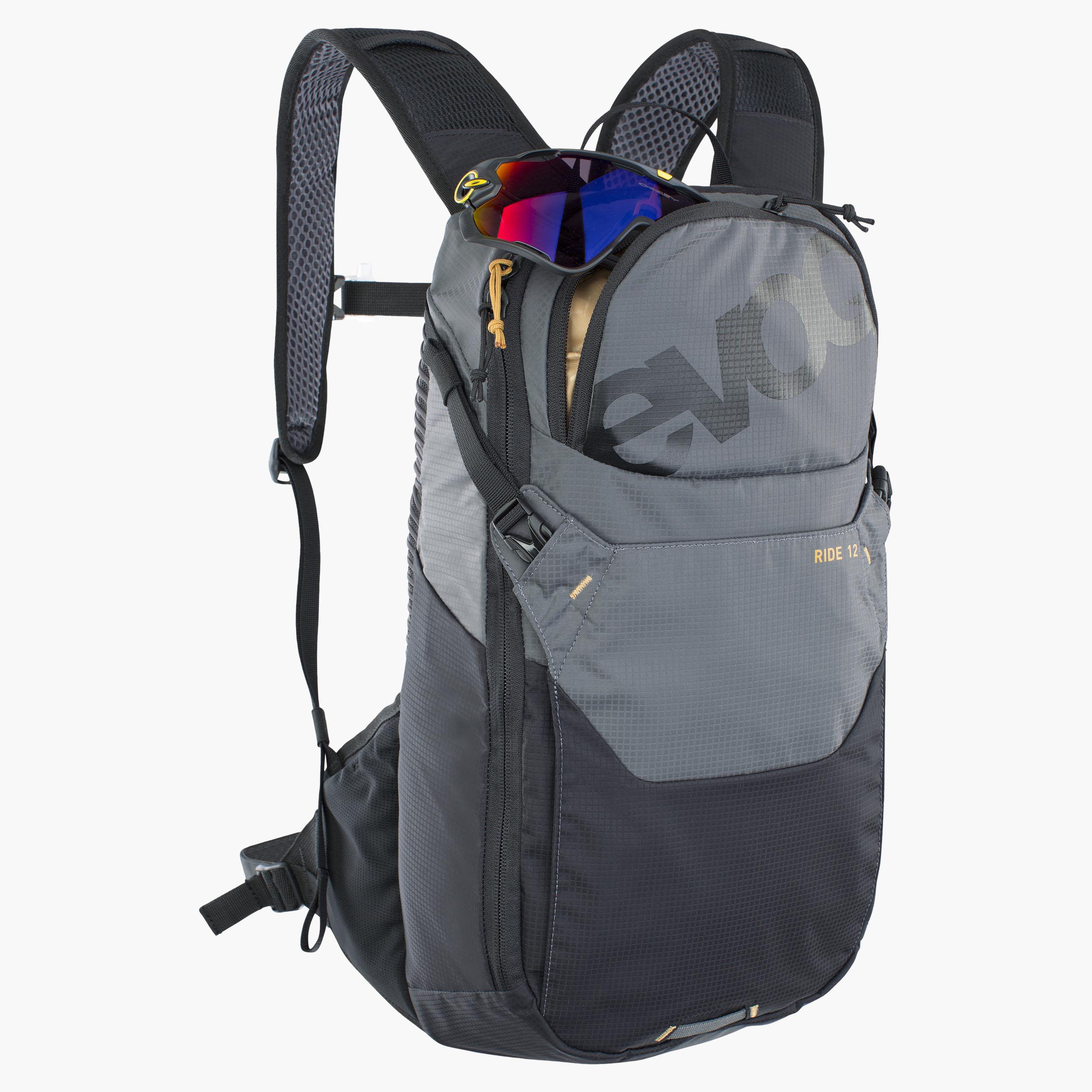 RIDE 12 - Versatile backpack with optimised fit and comfortable space for sports and everyday activities