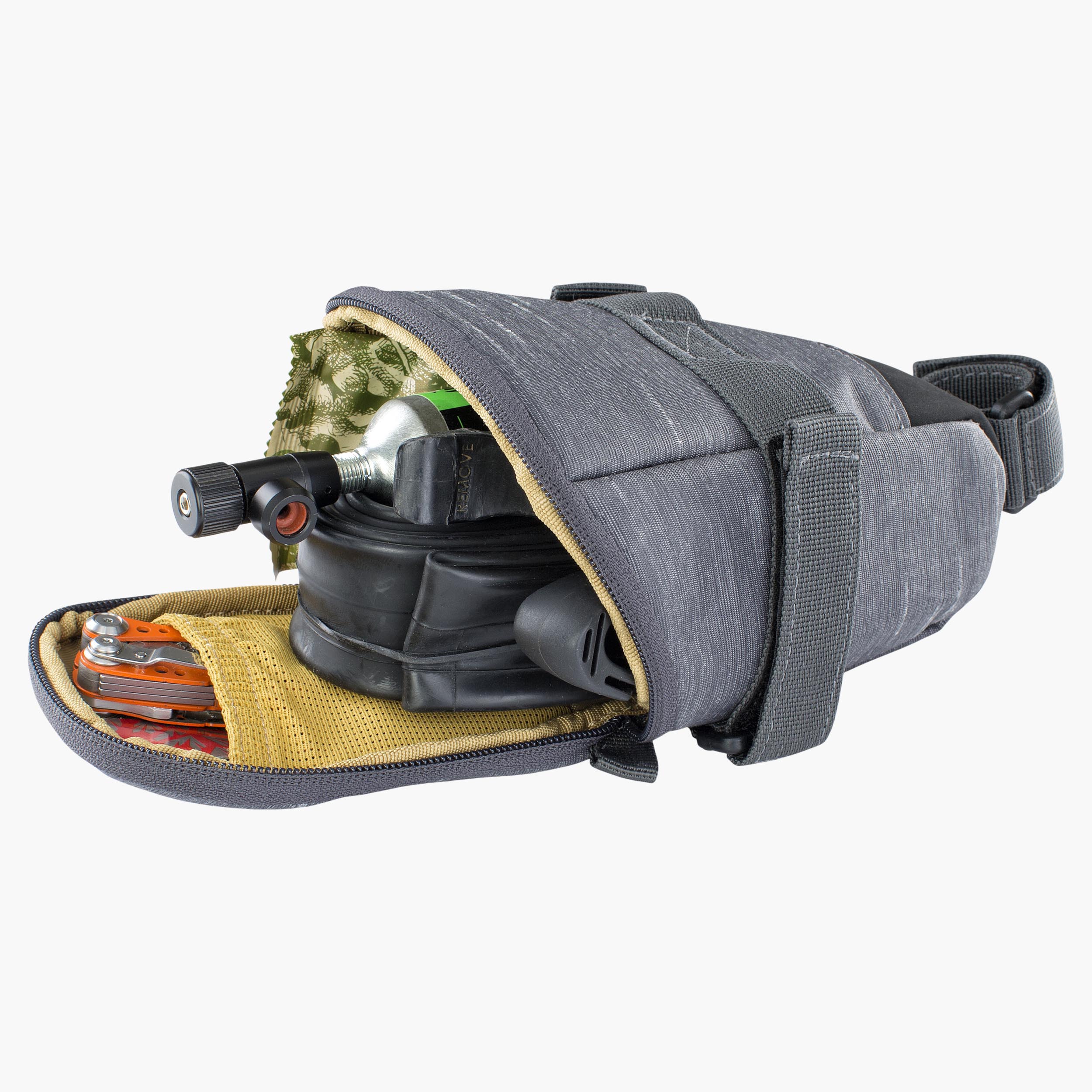 SEAT BAG TOUR - Lightweight, water-resistant saddle bag for tools and a spare inner tube