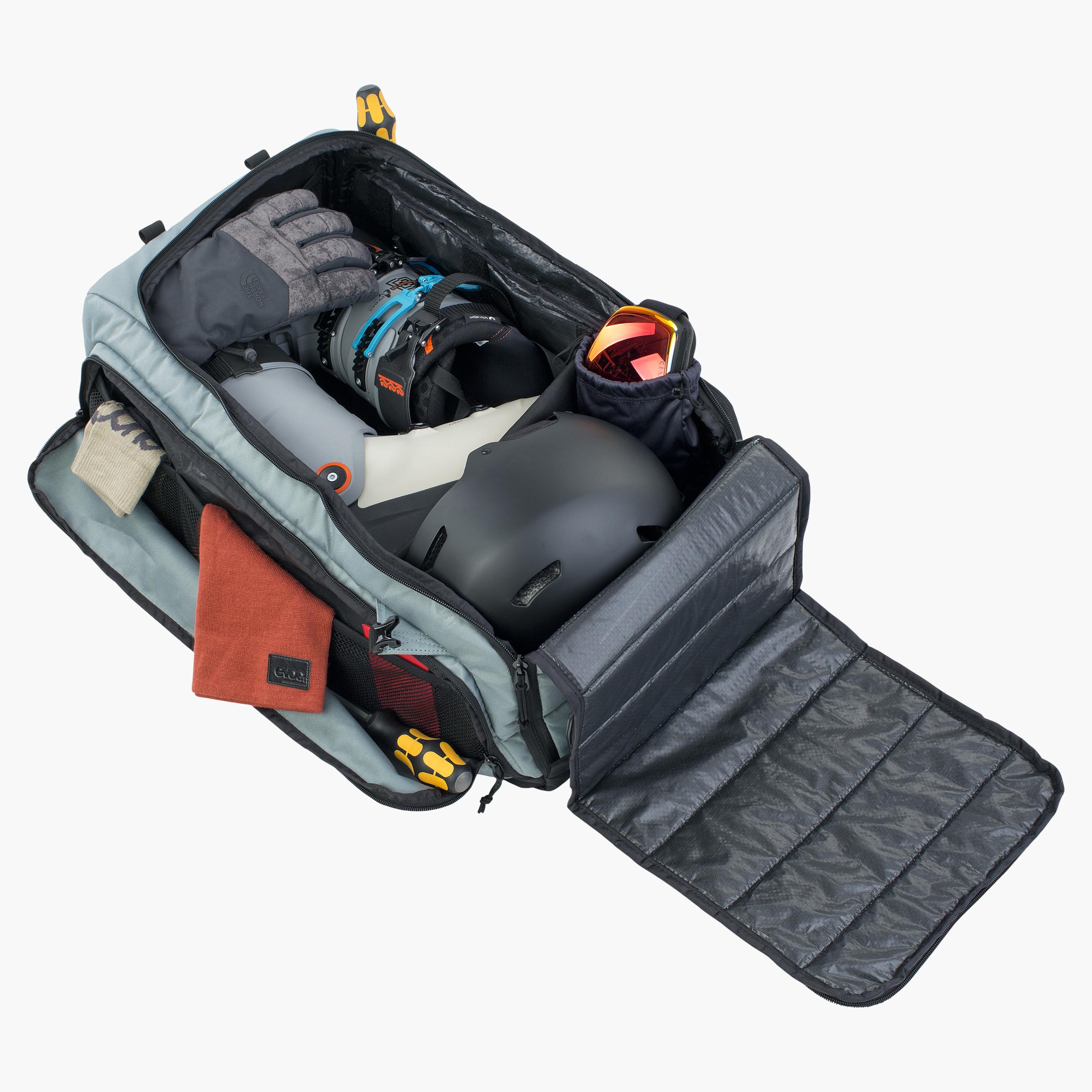 GEAR BAG 55 - Durable equipment bag with backpack capability and ample space