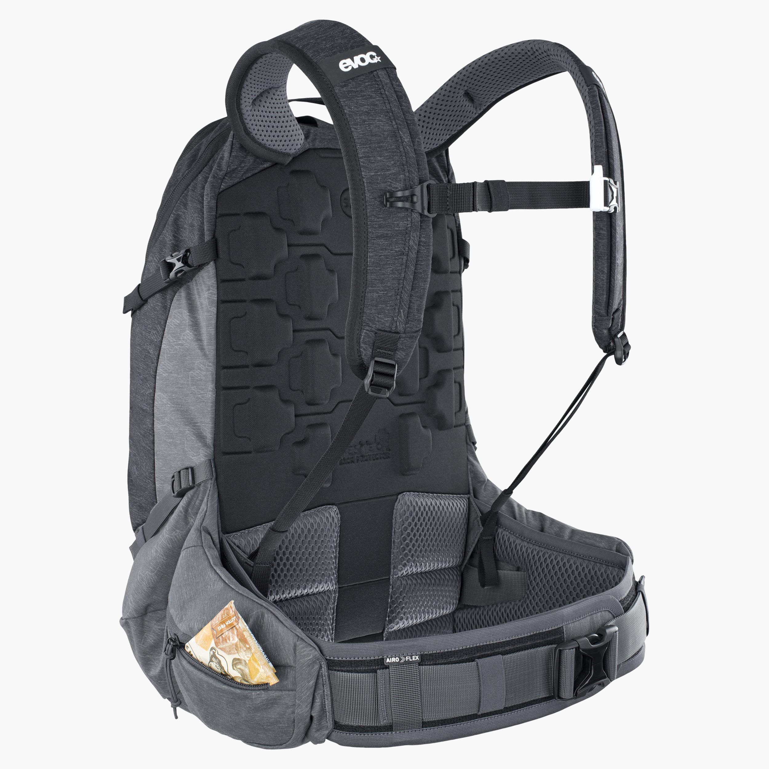 TRAIL PRO 26 - Ultralight protector backpack with enough space for longer bike trips