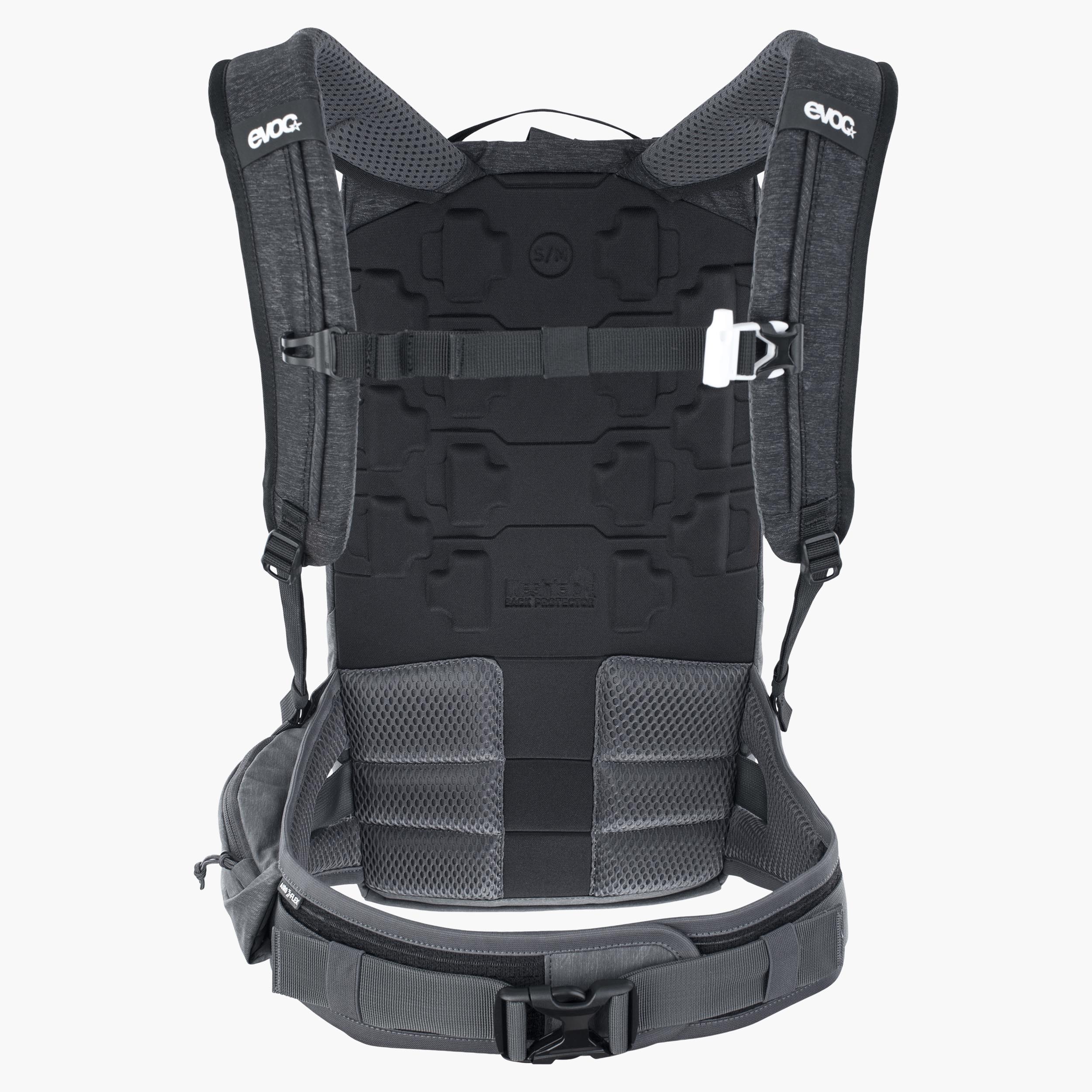 TRAIL PRO 10 - Super lightweight and compact protector backpack for ambitious biking