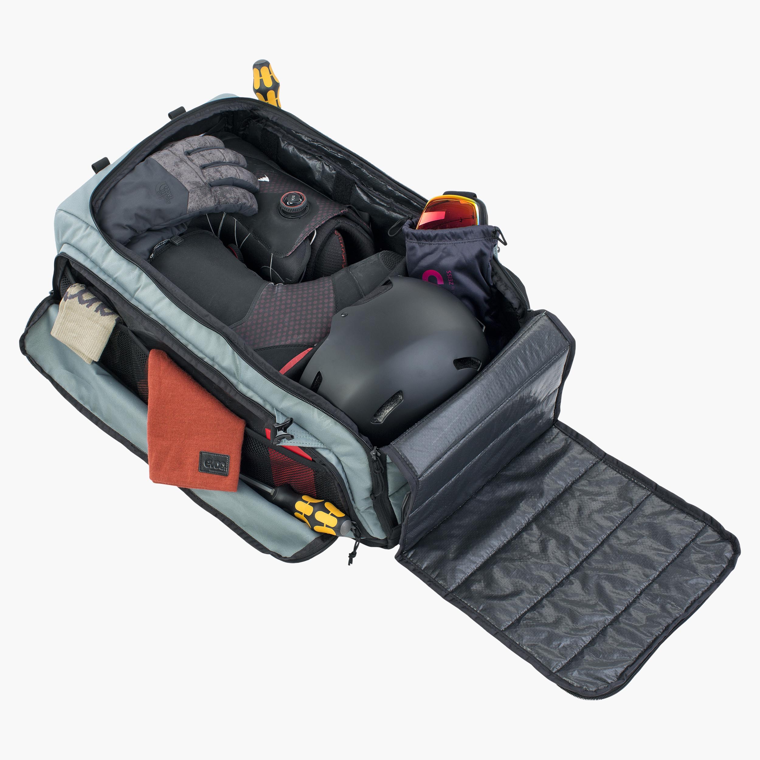 GEAR BAG 55 - Durable equipment bag with backpack capability and ample space