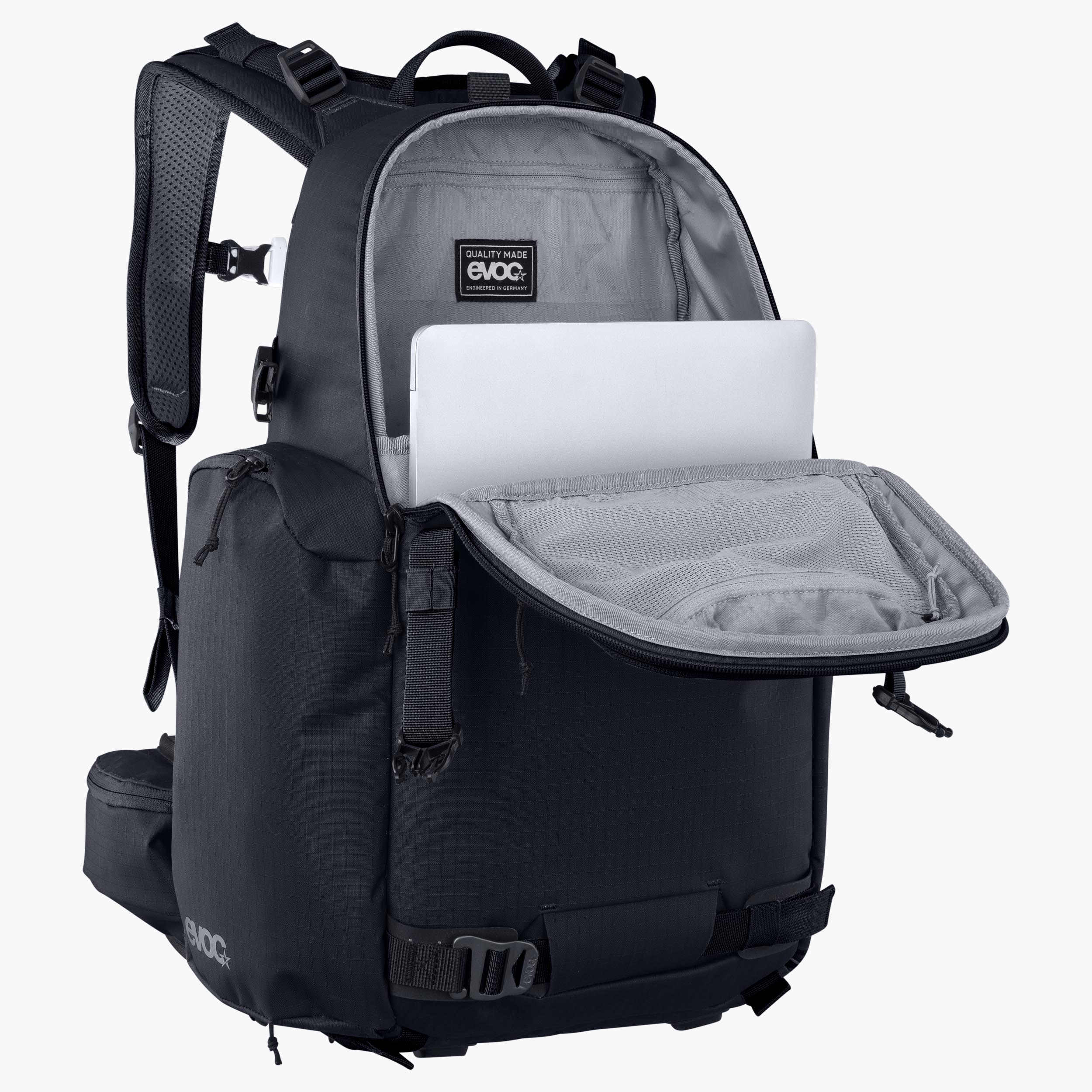 CP 18 - Lightweight camera backpack for action sports photographers