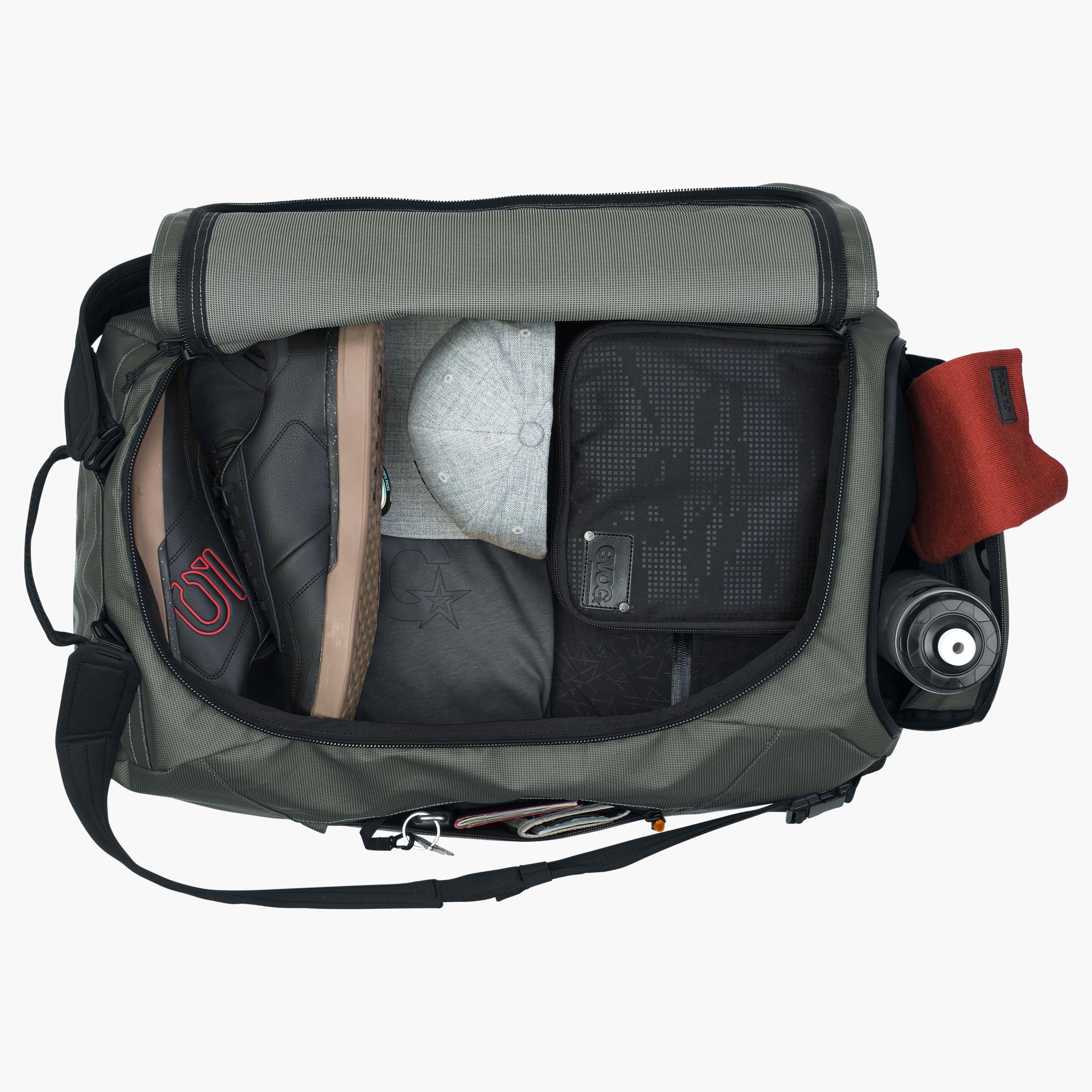 DUFFLE BAG 60 - Very robust, light and water-repellent travel bag with detachable backpack straps