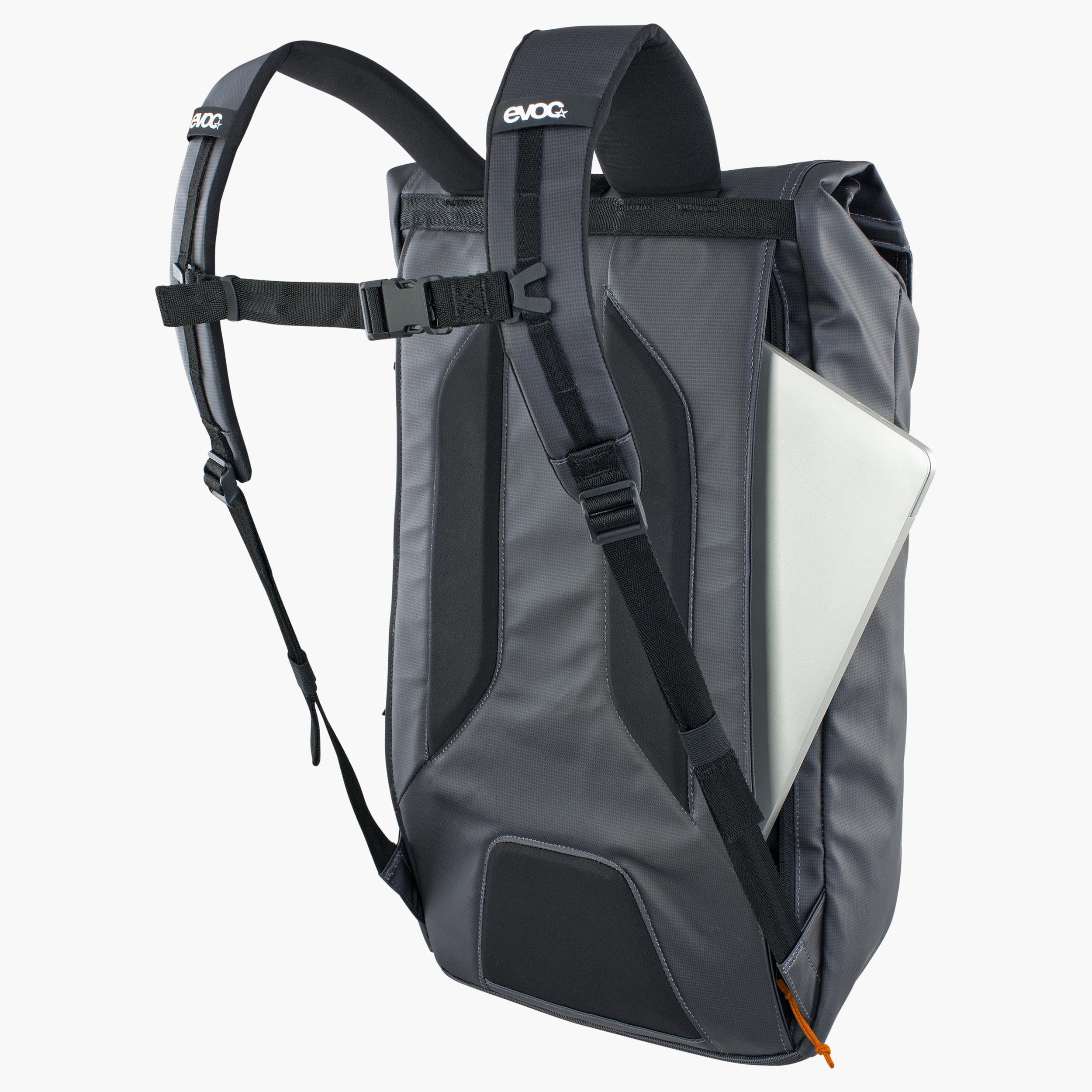 DUFFLE BACKPACK 16 - Compact and stylish everyday backpack with adaptable volume