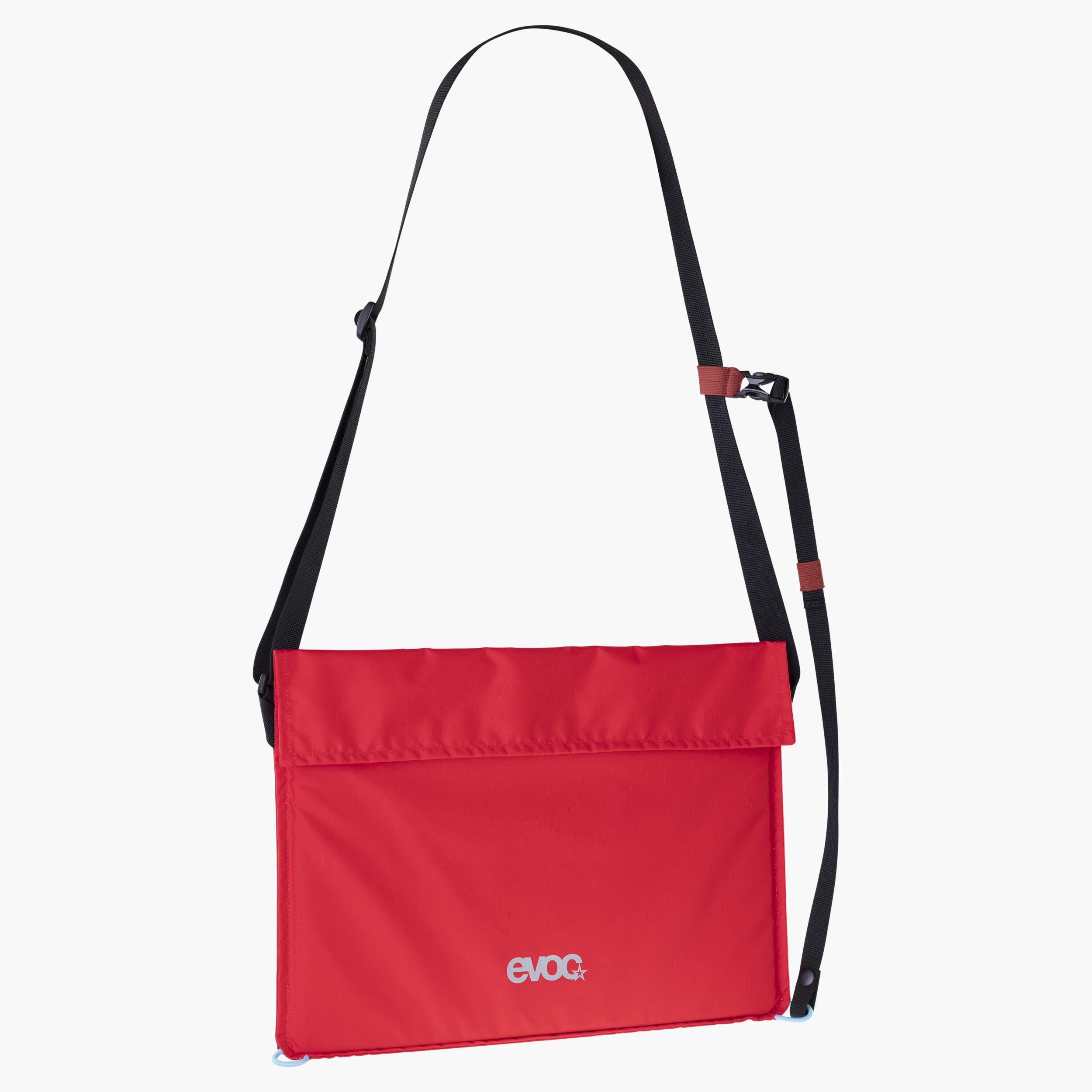 MUSETTE - Lightweight, reflective shoulder bag made from materials of past collections 