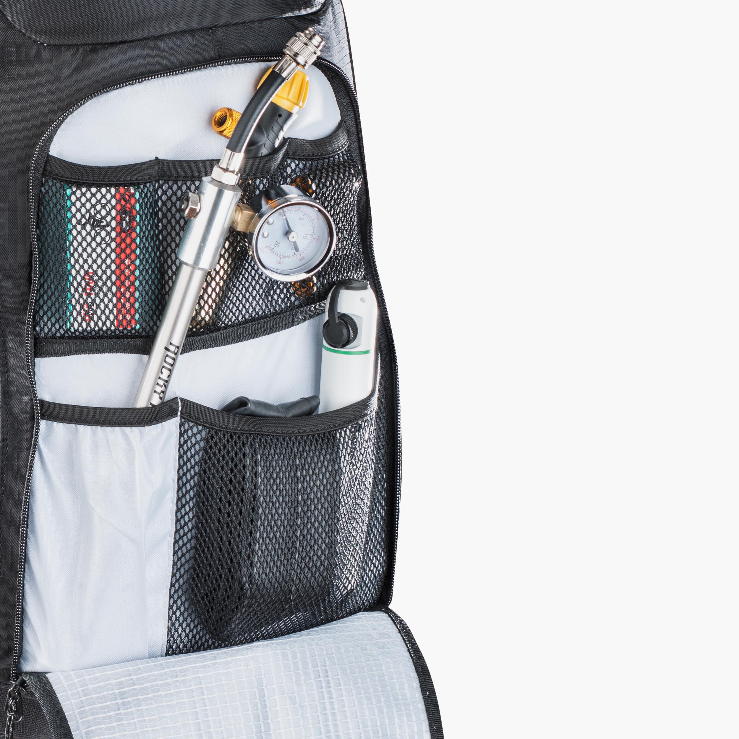 FR ENDURO BLACKLINE 16 - Hightech Protektor-Rucksack mit durchdachten Features